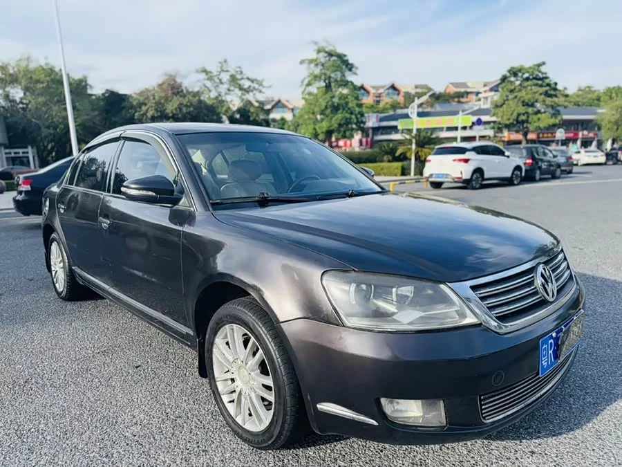 Volkswagen Passat Lingyu