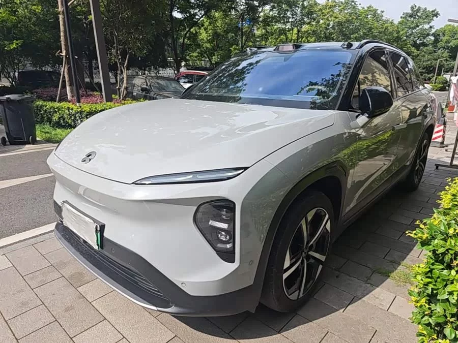 NIO ES7