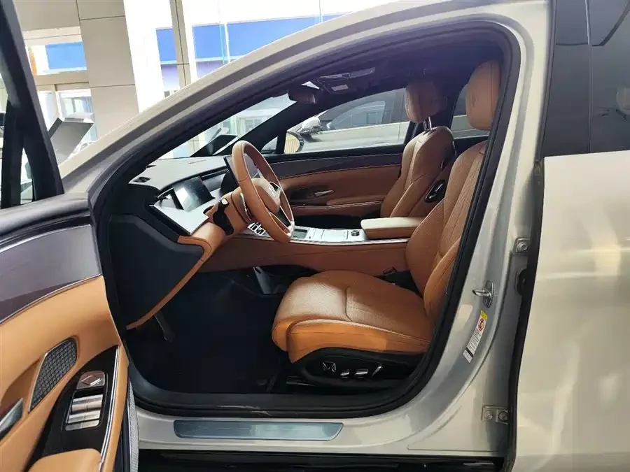 BYD Han L