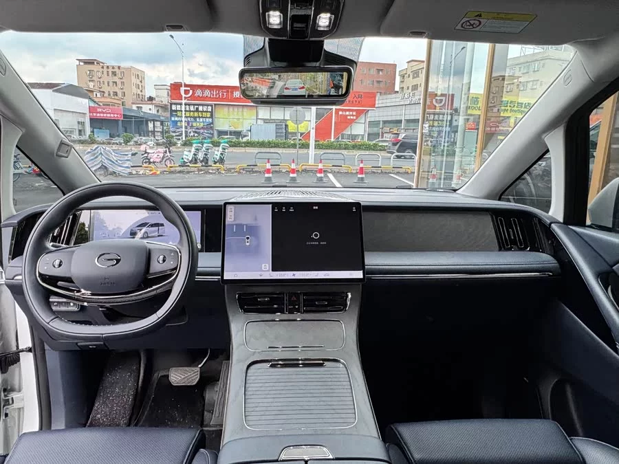GAC Trumpchi M8