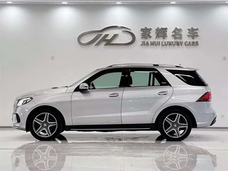 Mercedes Benz GLE (Imported)