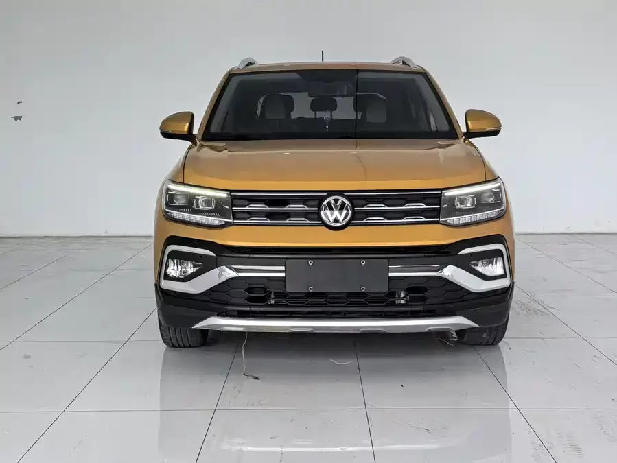 Volkswagen T-Cross (Tukai)