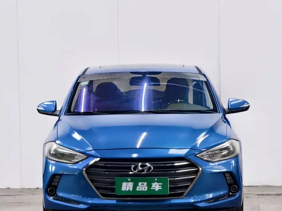Hyundai elantra