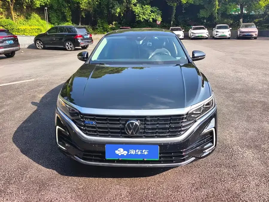 Volkswagen Passat plug-in hybrid