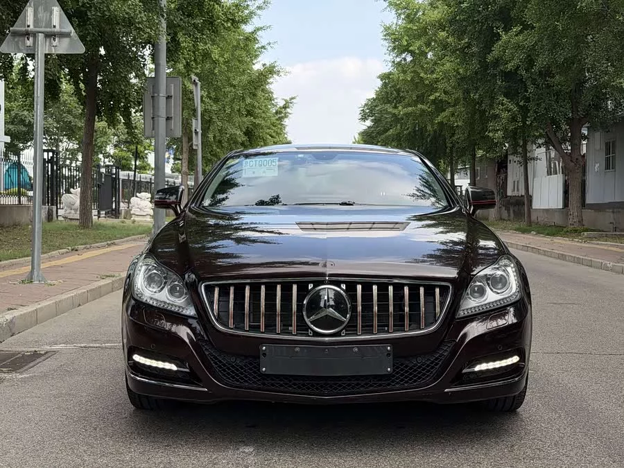 Mercedes Benz CLS