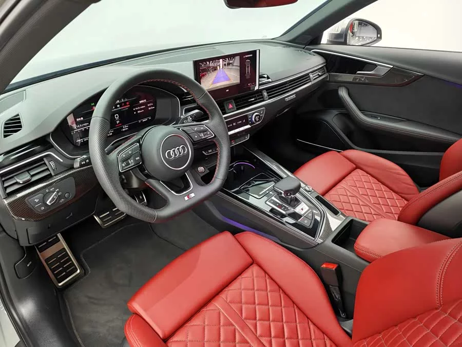 Audi S4