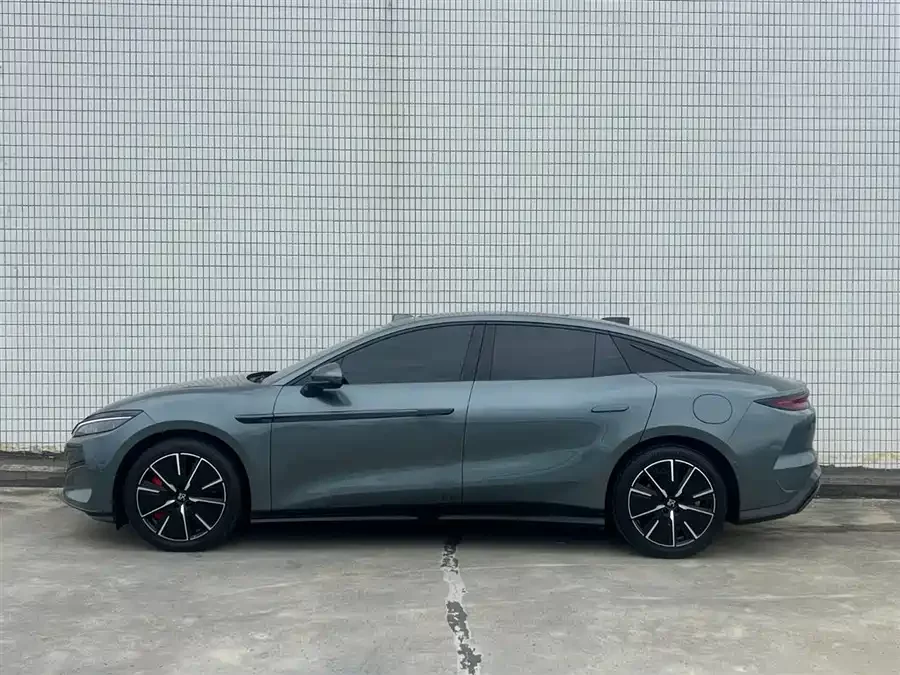 BYD Han L