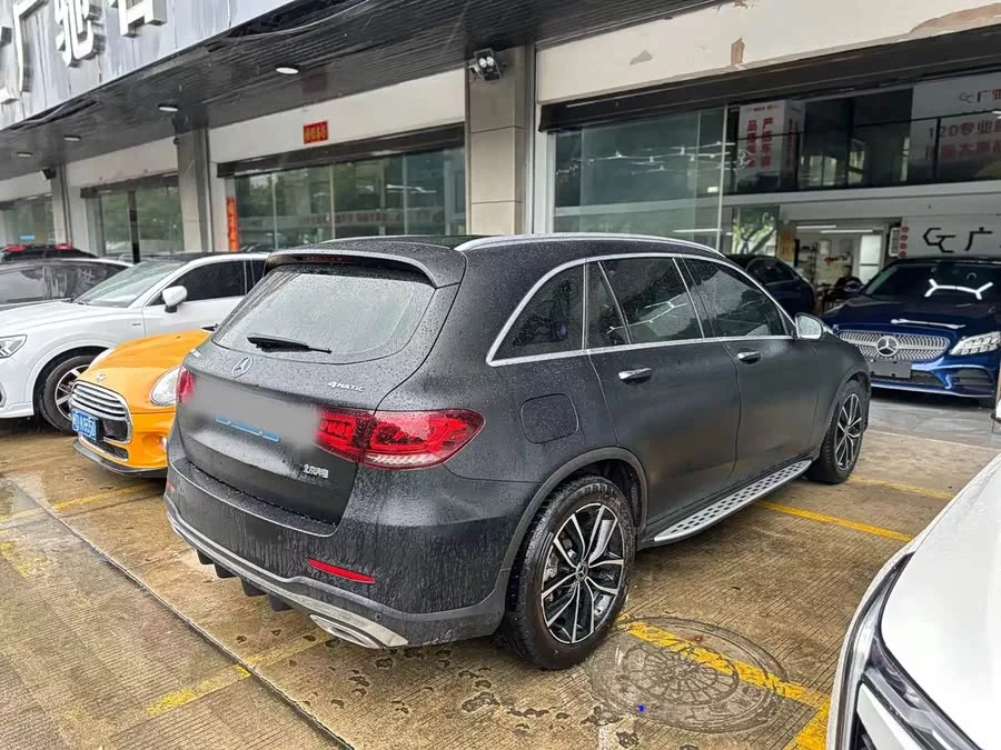 Mercedes Benz GLC