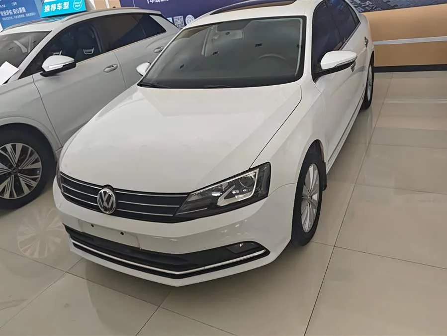Volkswagen Sagitar