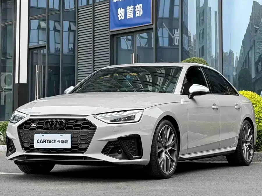 Audi S4