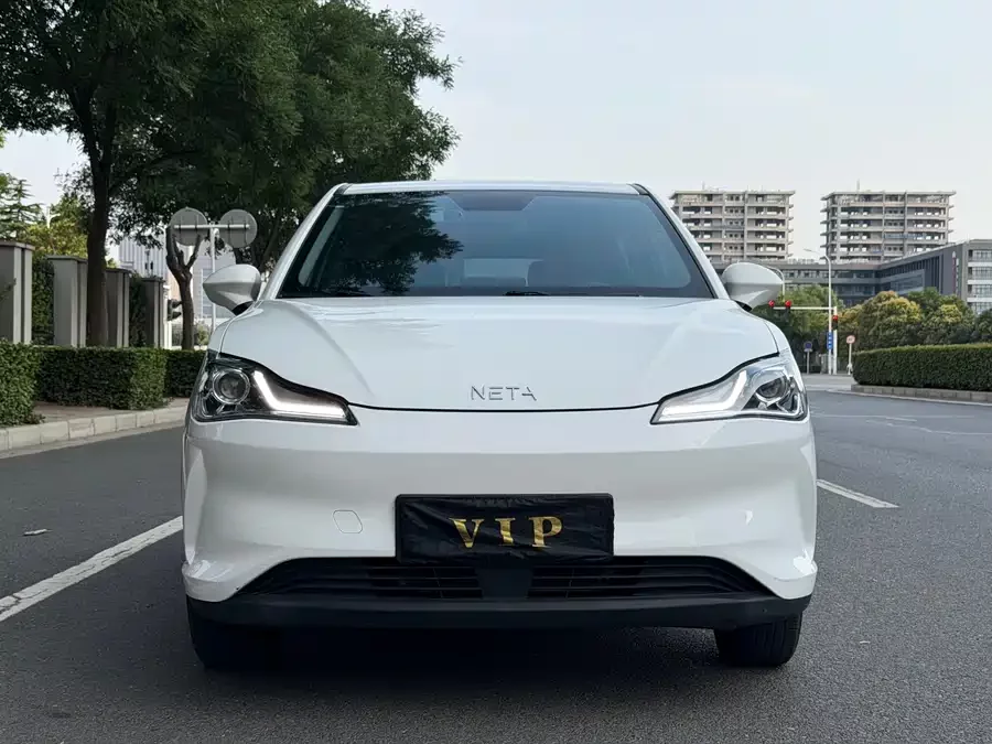 NETA Nezha V