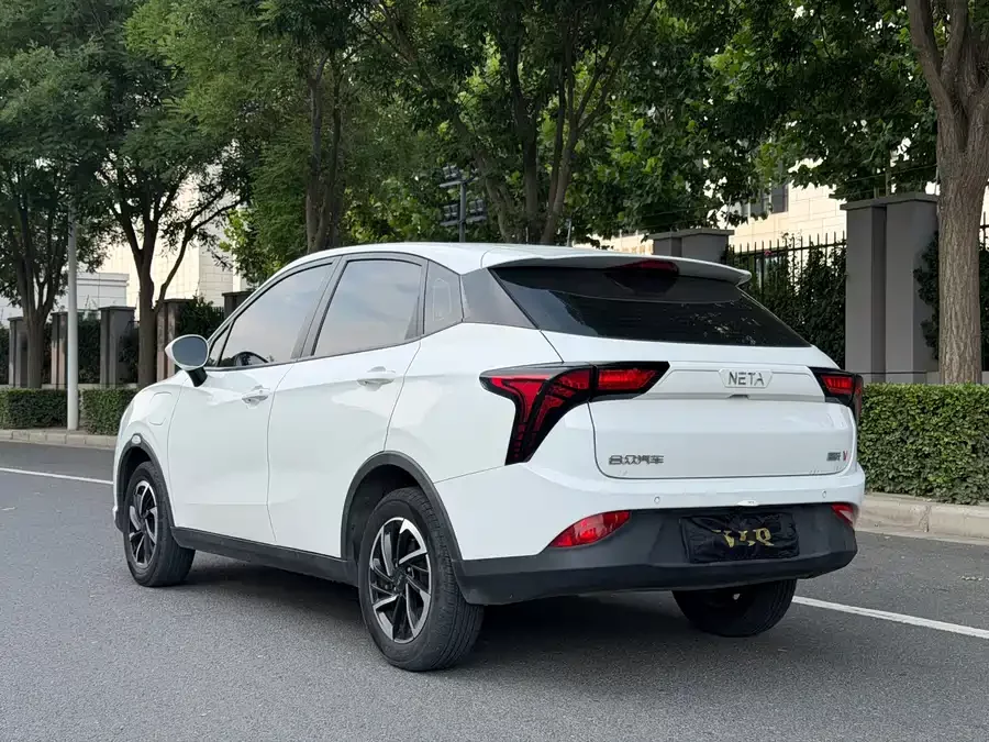 NETA Nezha V