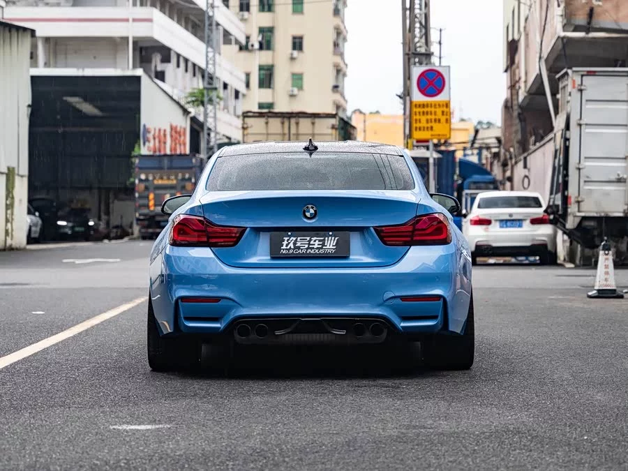 BMW M4