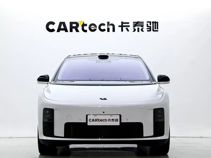 Li Ideal i8