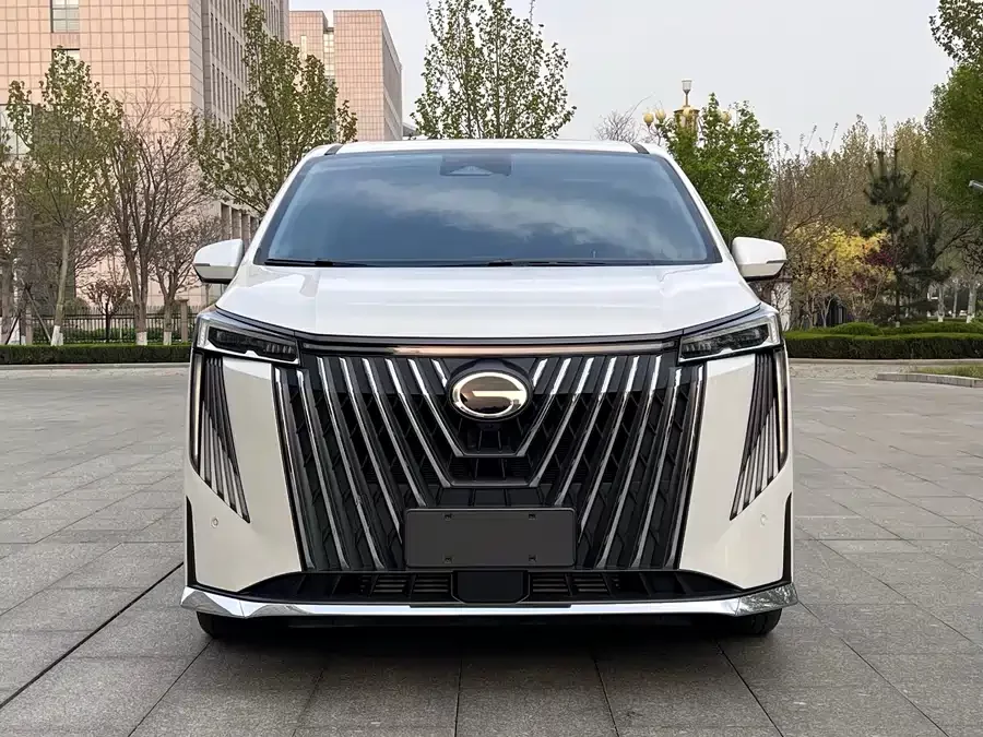 GAC Trumpchi M8
