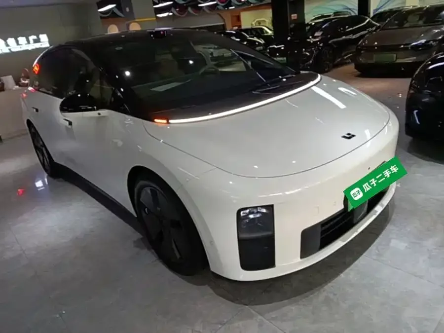 Li Auto i6
