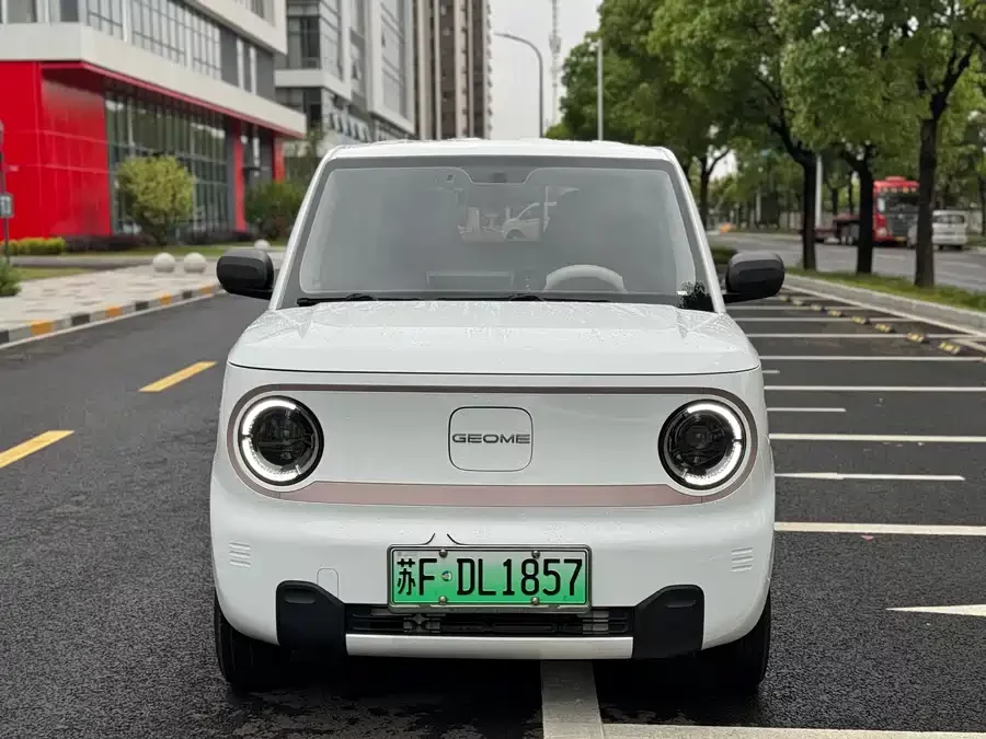Geely Panda