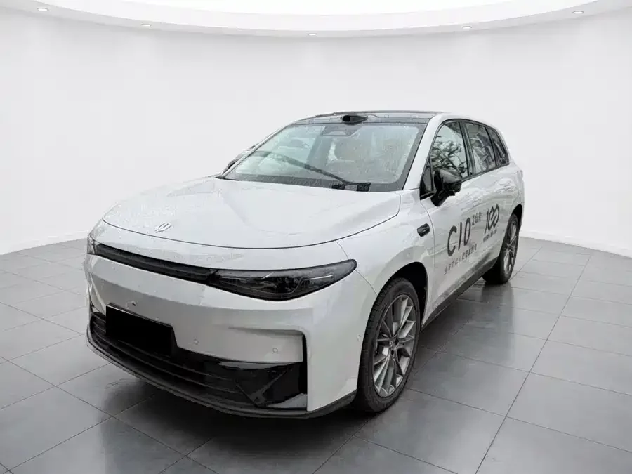 Leapmotor C10