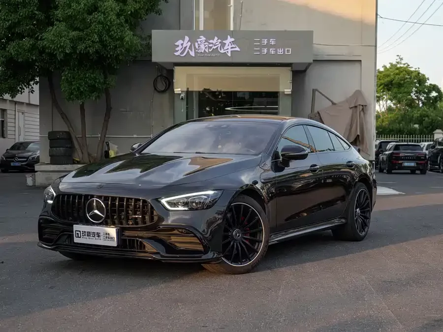 Mercedes Benz AMG GT