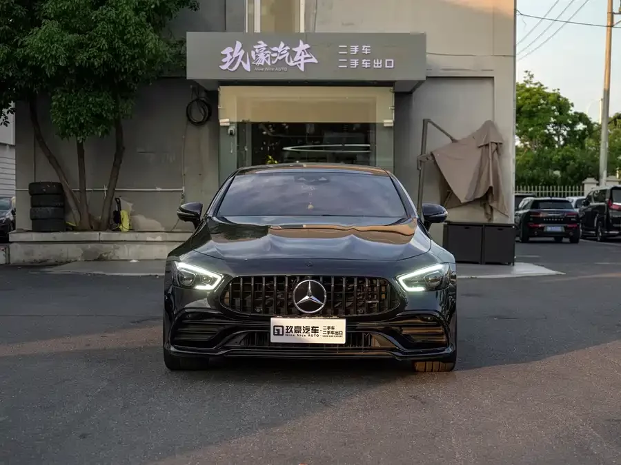 Mercedes Benz AMG GT