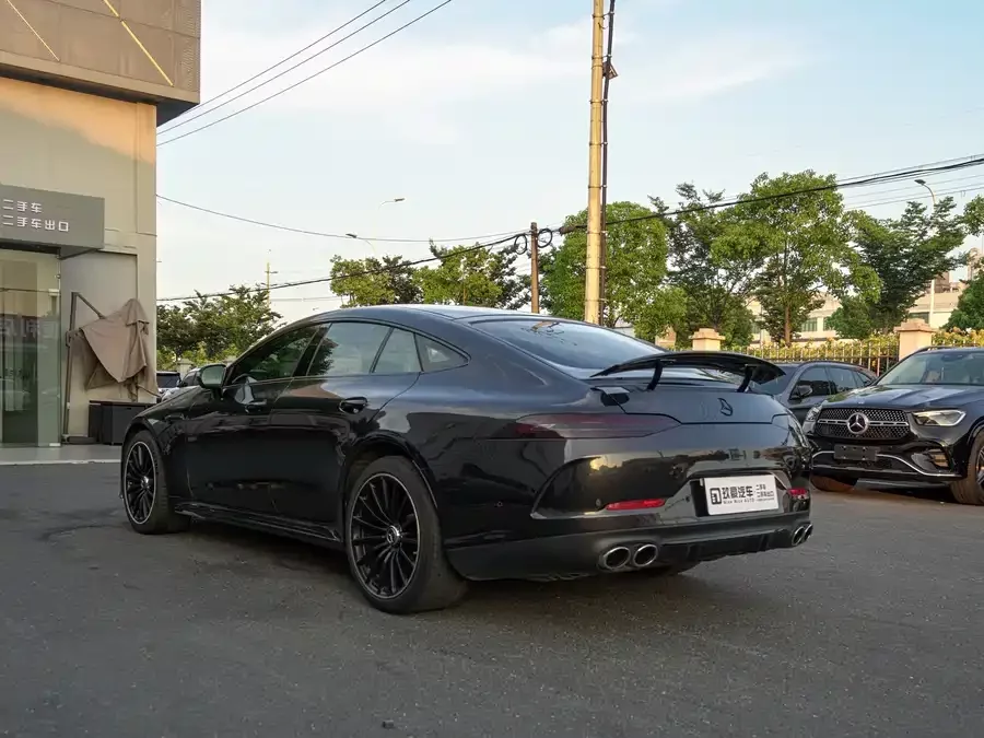 Mercedes Benz AMG GT
