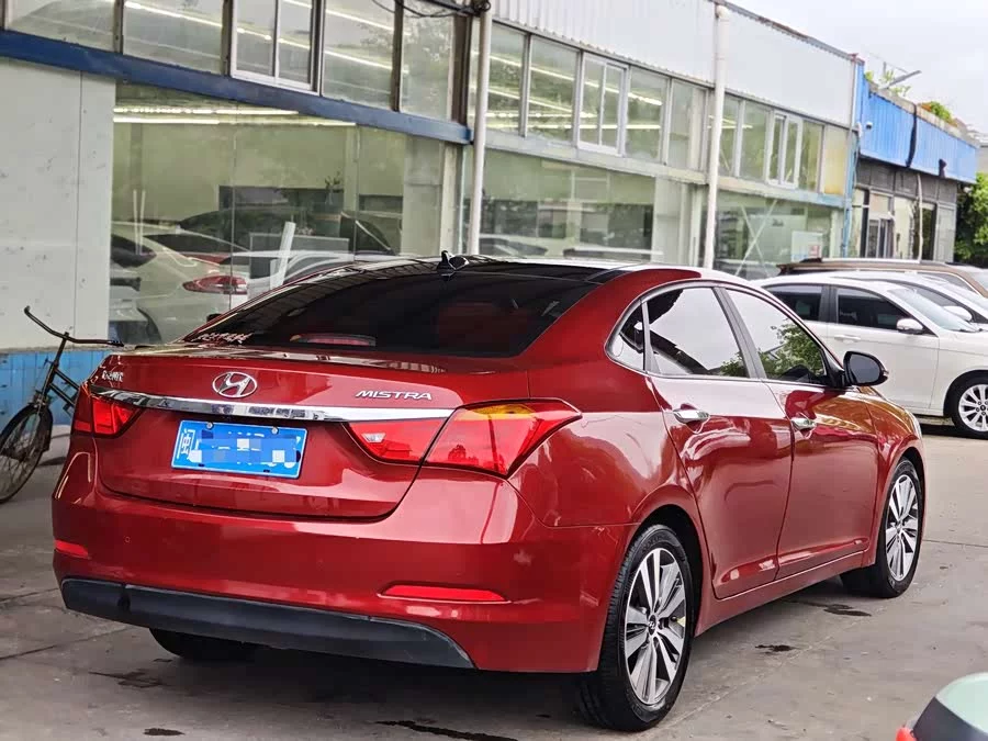 Hyundai Mistra