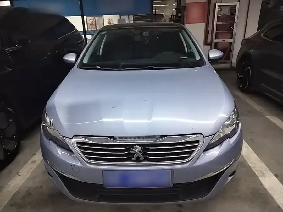 Peugeot 308S