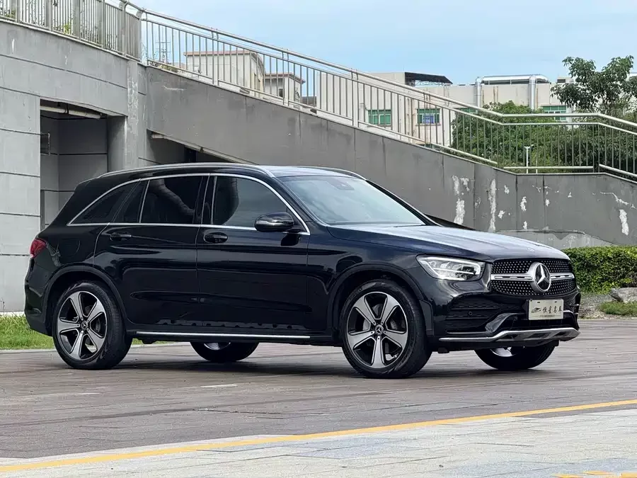 Mercedes Benz GLC