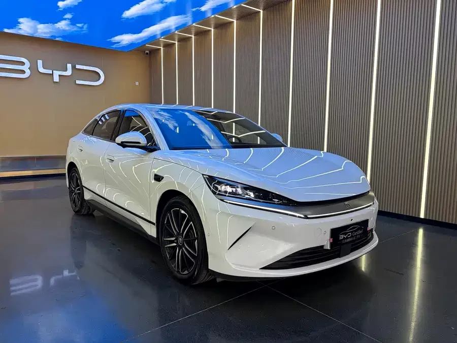 BYD Qin L