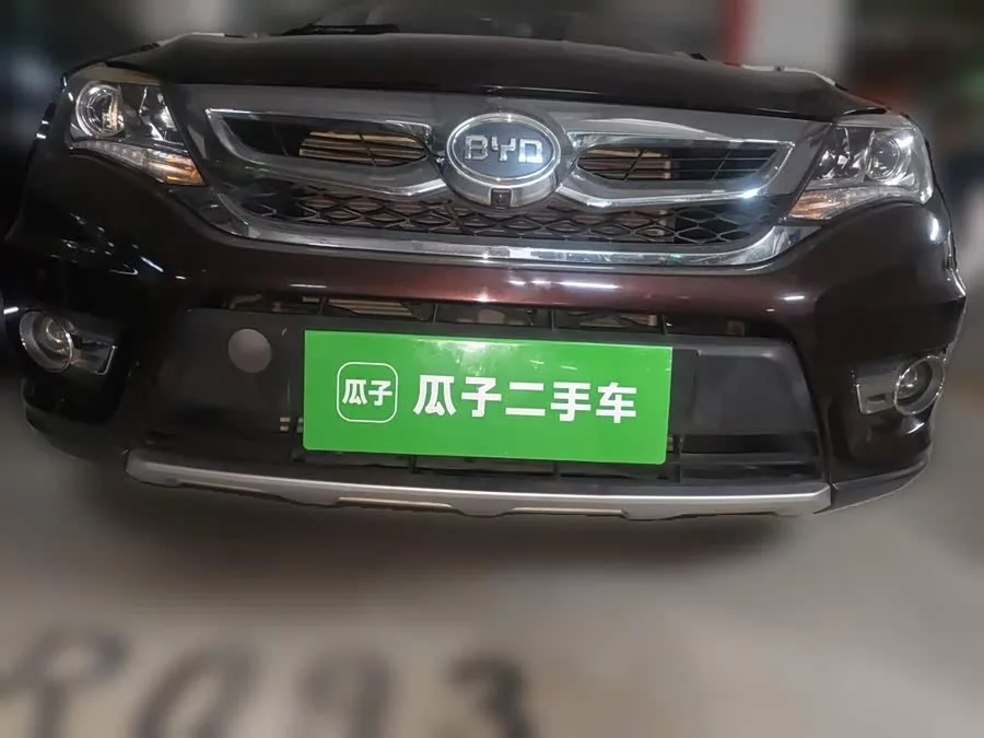 BYD S7