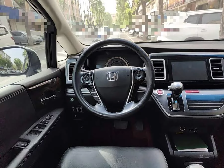 Honda Elysion