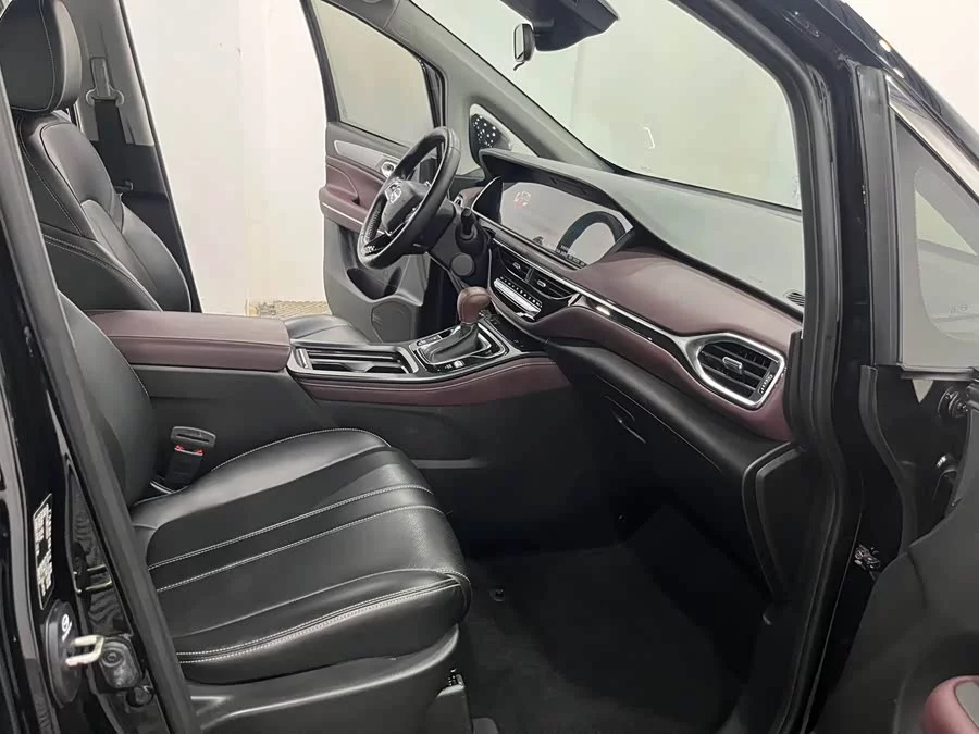 GAC Trumpchi M6