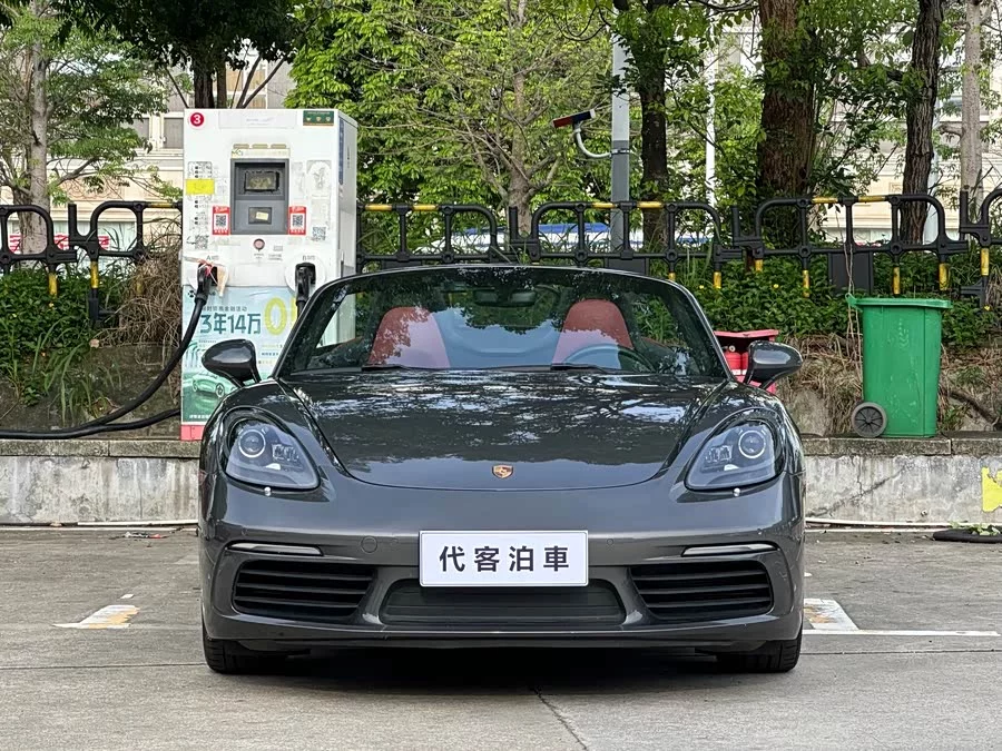 Porsche 718
