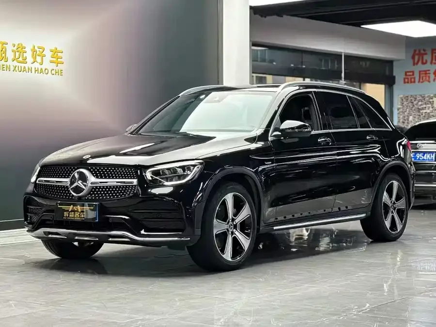 Mercedes Benz GLC