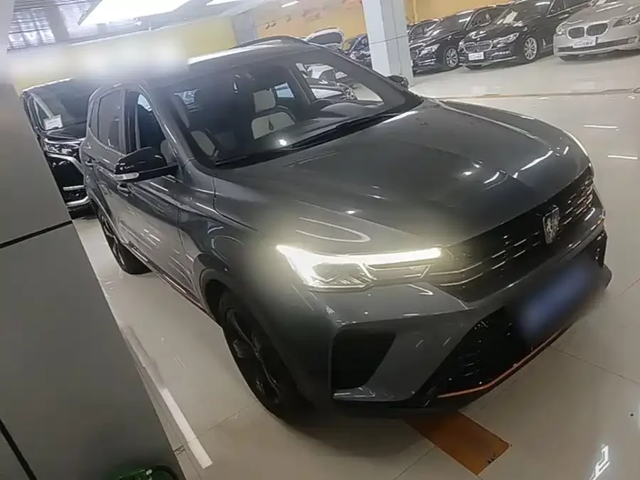 Roewe RX3