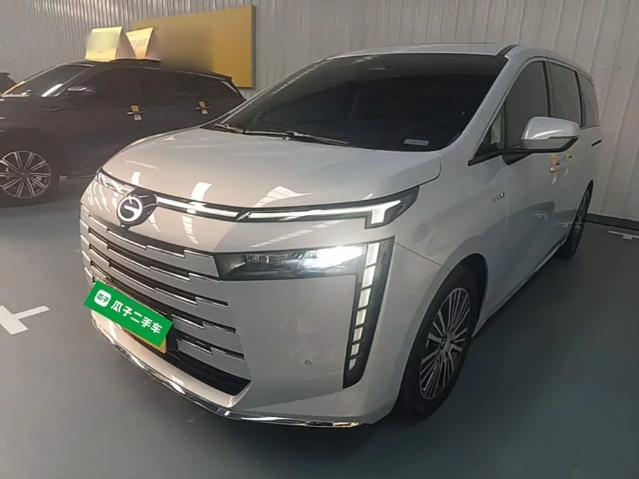 GAC Trumpchi E8 PHEV
