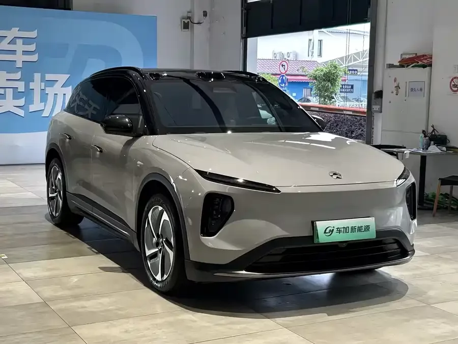 NIO ES6