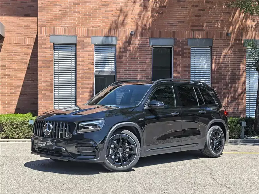 Mercedes Benz GLB AMG
