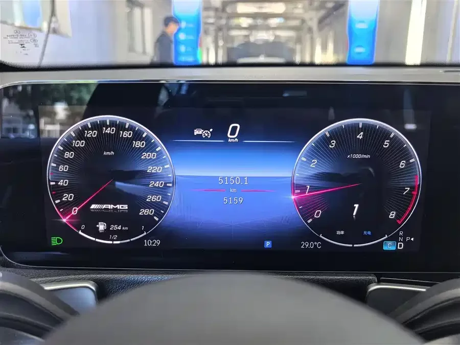 Mercedes Benz GLB AMG