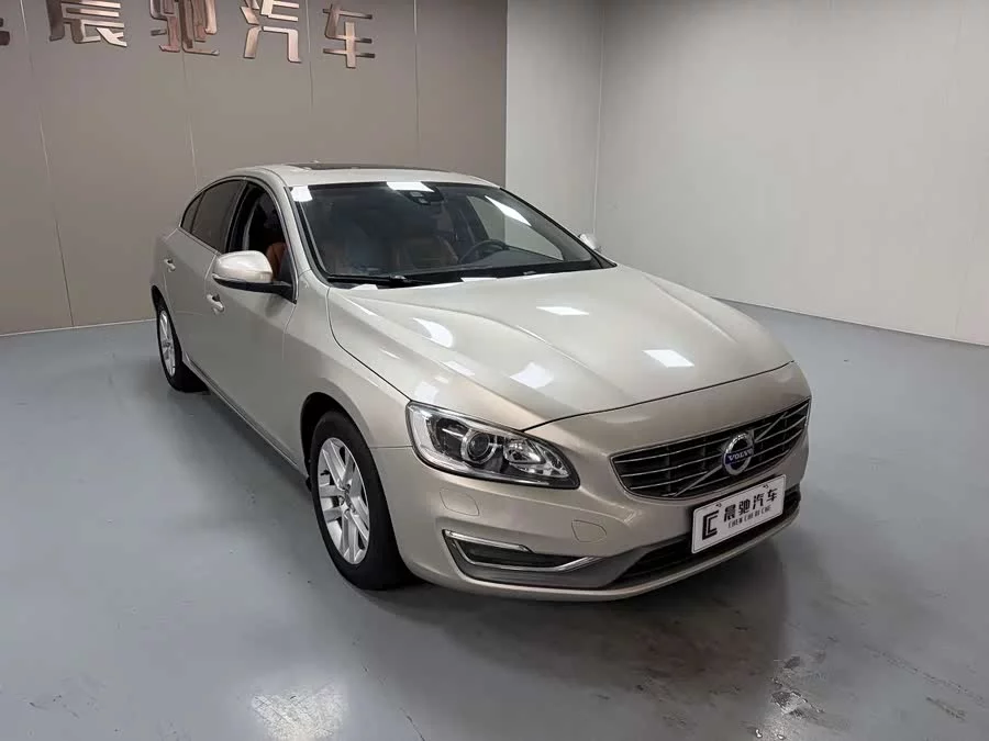 Volvo S60