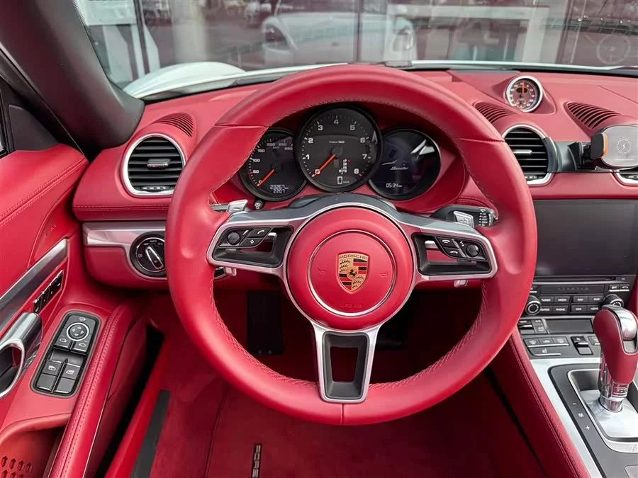 Porsche 718