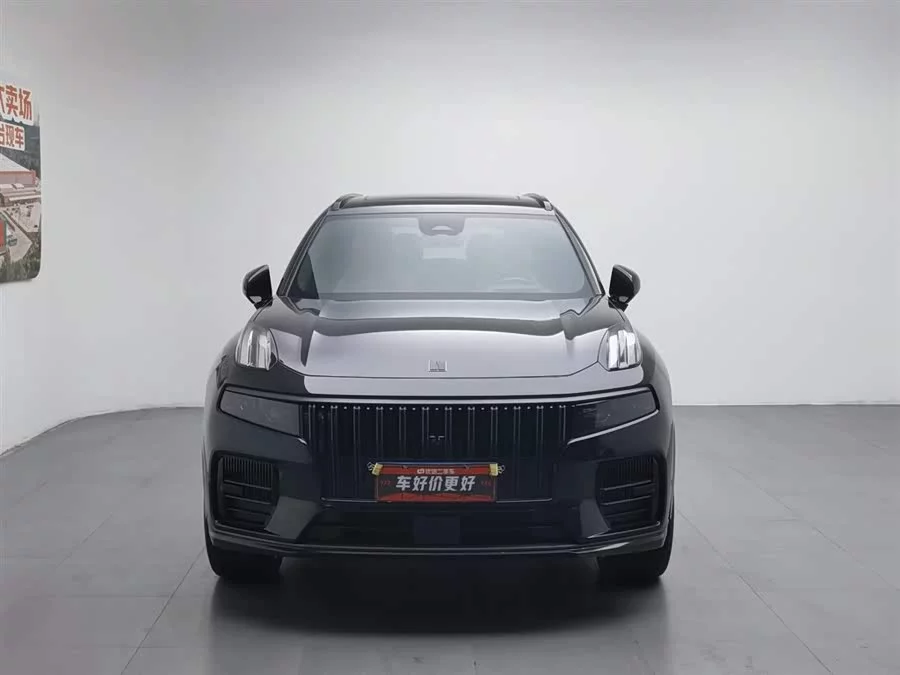 Lynk & Co 09