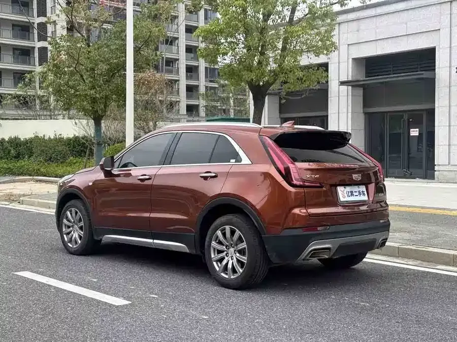 Cadillac XT4