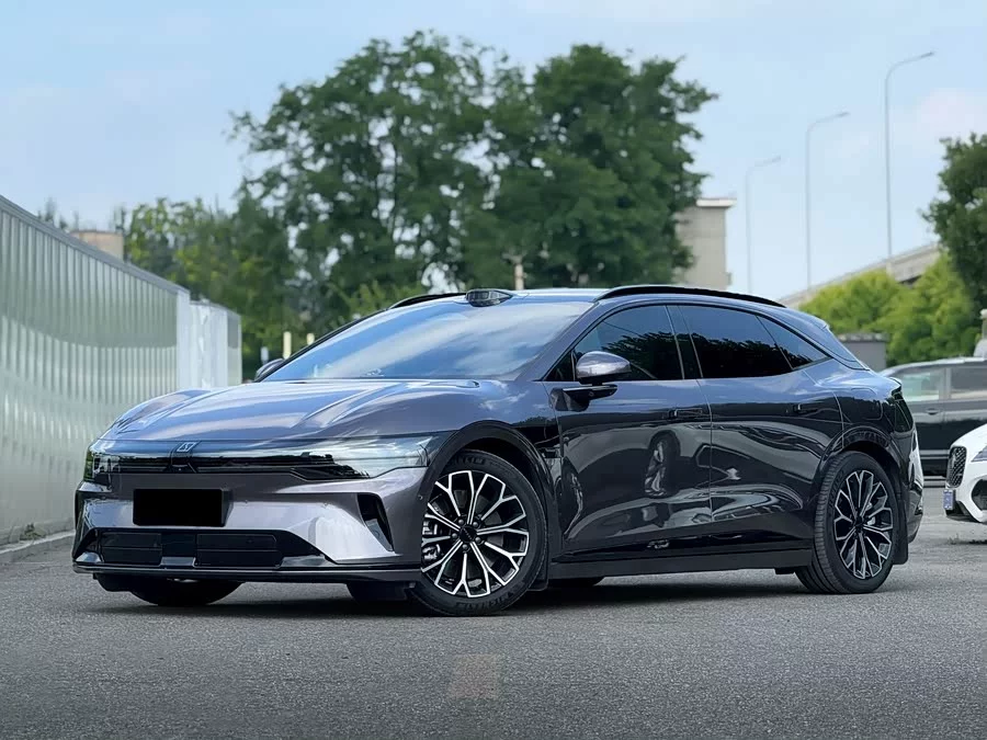 Zeekr 007GT