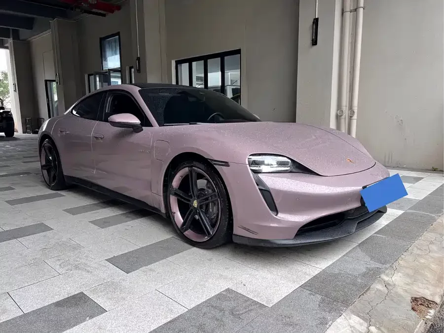 Porsche Taycan