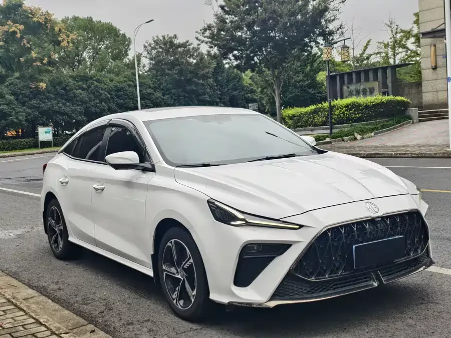 MG 5 Scorpio