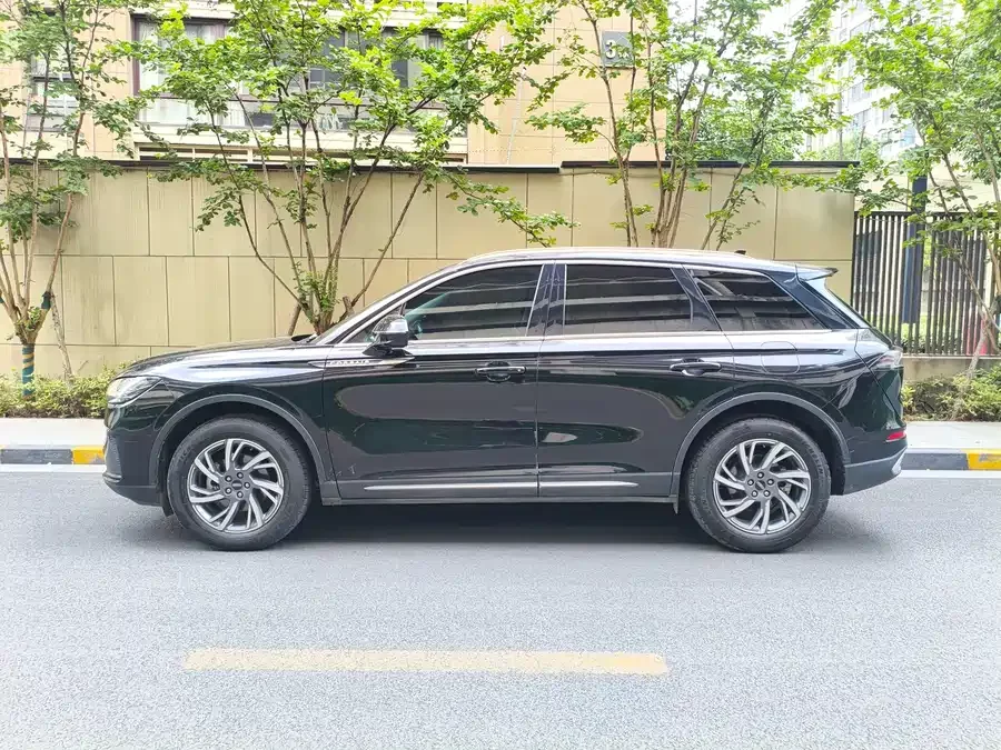Lincoln Adventurer