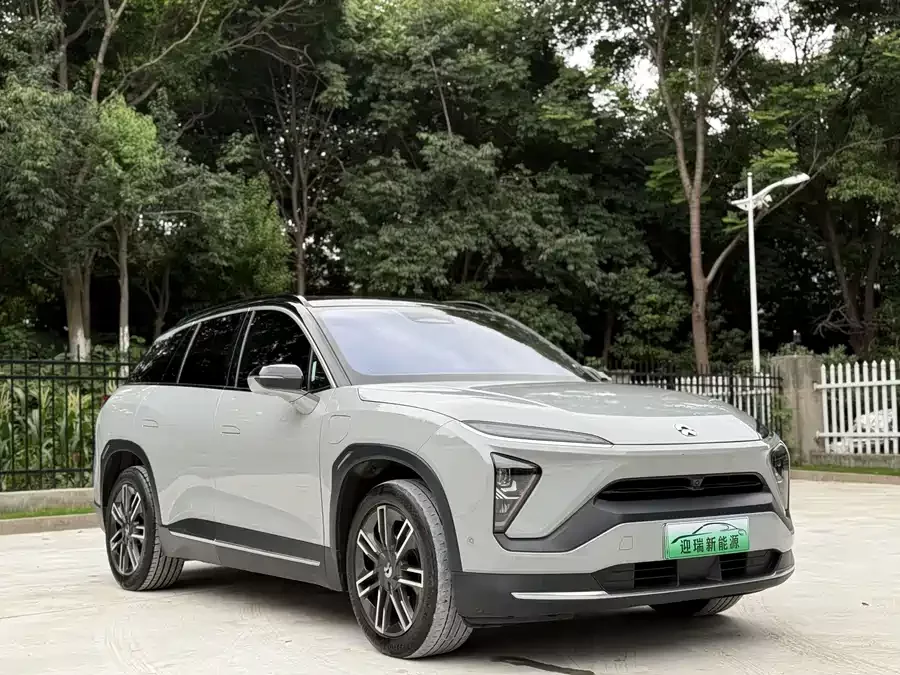 NIO ES6