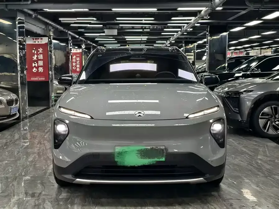 NIO ES7