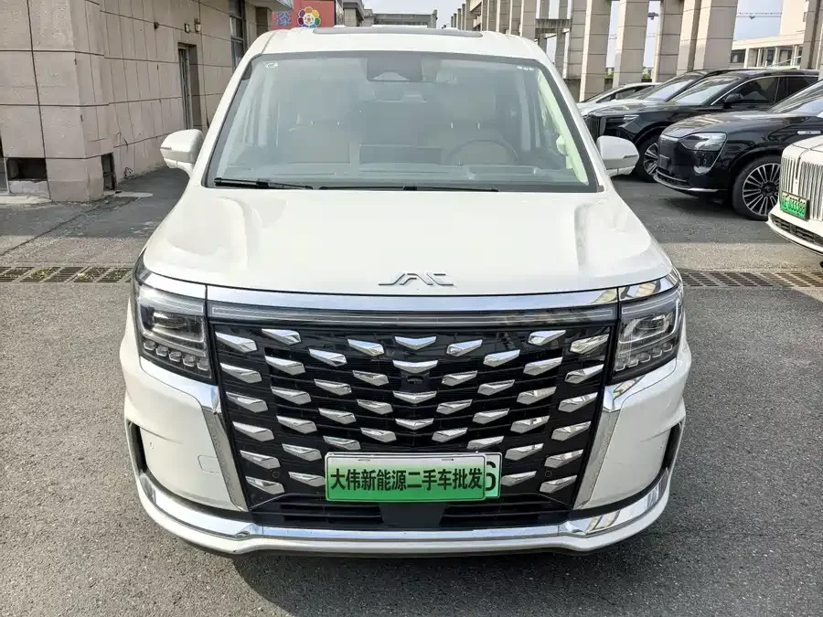 JAC Refine Refine RF8 PHEV